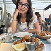 Se hai bisogno di aiuto per i compiti o per studiare, ti aspetto!